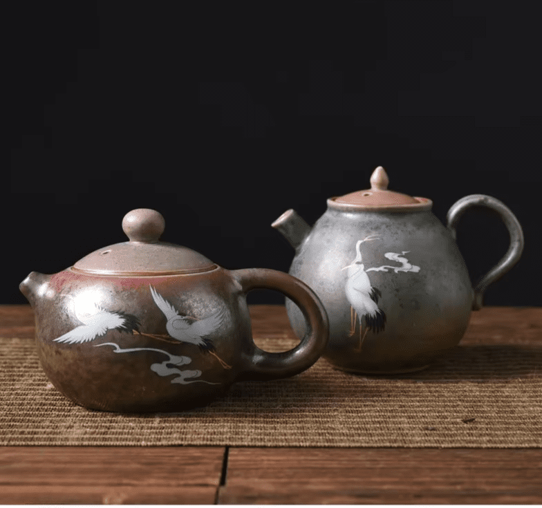 Ceramiczny Dzbanek z Motywem Żurawia (240/260 ml) – Chiński Styl dla Aromatycznej Herbaty - obrazek 2