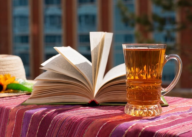 Herbata w książkach
