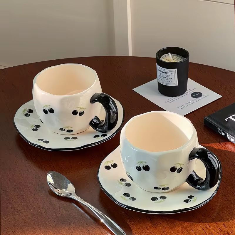 Ceramiczne Filiżanki 340 ml – Ręcznie Malowane Wzory i Wygodna Pojemność - obrazek 7